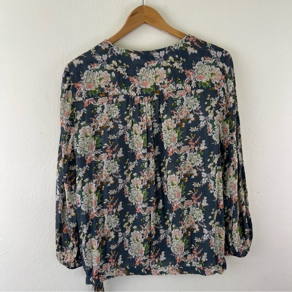 Lucky Brand Beautiful Floral Snap Wrap Long Sleeve Blouse L - Picture 10 of 14